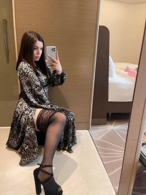 Индивидуалка Валя у метро Академическая, путаны СПб - фото 2